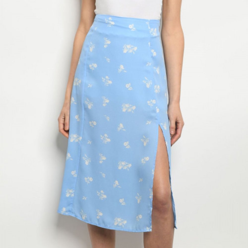 Slim Hem Flower Skirt